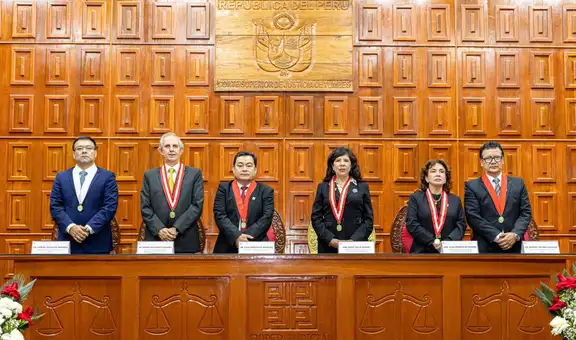 Presidenta del Poder Judicial preside Sesión Solemne por los 25° aniversario de la Corte de Tumbes