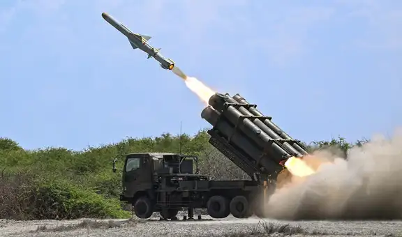 Japón hunde un buque con misiles cerca de Taiwán y provoca una fuerte reacción militar del gobierno de China