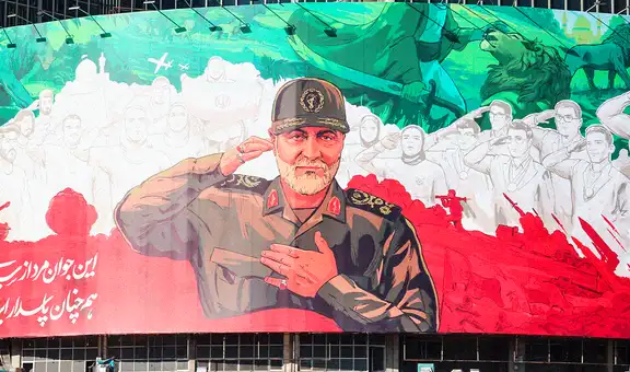 La Guardia Revolucionaria amenaza con extender la guerra “más allá de la región” si vuelven atacara Irán