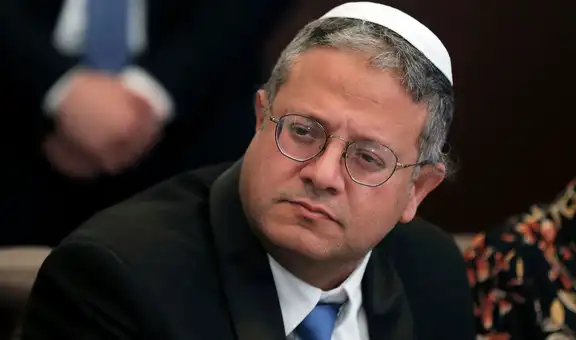 Ministro israelí Ben-Gvir provoca condena internacional tras humillar a activistas que llevaban ayuda humanitaria a Gaza