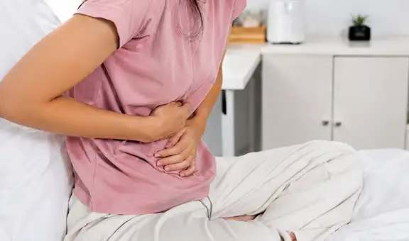 ¿Dolor abdominal frecuente? Alertan aumento de enfermedad inflamatoria intestinal en jóvenes de 20 a 40 años