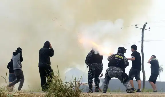 Bolivia aprueba el uso del Ejército para desbloquear rutas tras semanas de protestas que exigen la renuncia de Rodrigo Paz