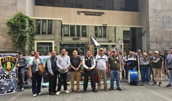 Trabajadores del INPE protestan frente a sede central por mejoras salariales y seguridad laboral: “No nos dan las condiciones”