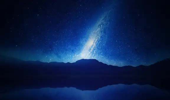 El mayor océano del universo: astrónomos descubrieron una reserva de agua 140 billones veces más grande que la de la Tierra