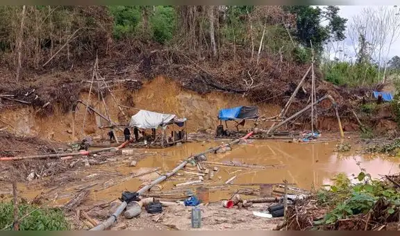 Golpe a la minería ilegal: destruyen maquinaria valorizada en más de S/ 14 millones