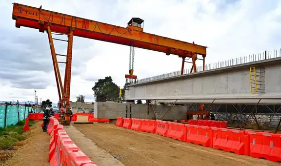 Colombia construye impresionante puente de más de 500 metros que será clave del primer tren eléctrico regional del país