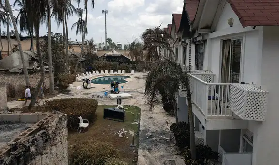 Incendio en un hotel de playa en República Dominicana causa la evacuación de 1.700 personas y una muerte
