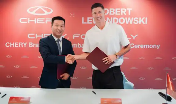 Chery presenta a Robert Lewandowski, leyenda del fútbol mundial, como su nuevo embajador global de marca