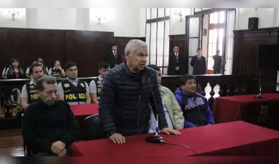 Condena a ex ministro César Villanueva por buscar contactos en despacho del fiscal Juárez