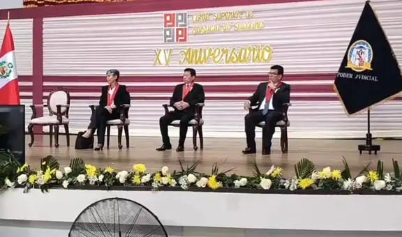 Sesión solemne por el décimo quinto aniversario de la Corte