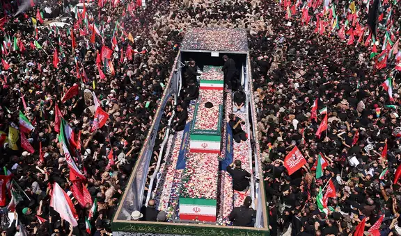 Irán despide a Alí Jamenei con un funeral multitudinario que moviliza hasta 20 millones de personas