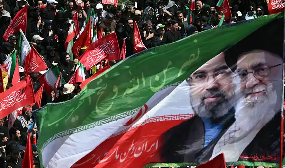 Líder supremo Mojtaba Jamenei amenaza con una "venganza que debe cumplirse" en contra de los "asesinos" de su padre