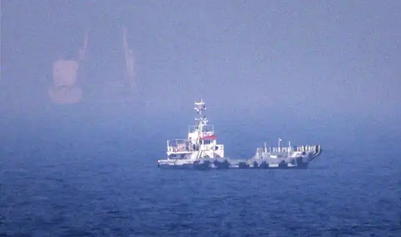Trump restablece el bloqueo naval a Irán en Ormuz y cobrará un peaje del 20% a los buques que transiten