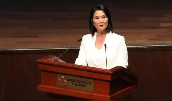 Fuerza Popular de Keiko Fujimori convirtió entrega de credenciales en un mitin político