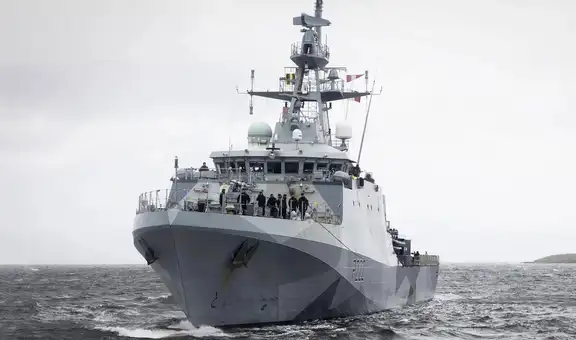 Argentina denuncia al Reino Unido por el paso de un buque militar británico en aguas bajo su jurisdicción
