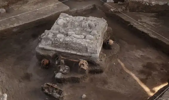 Arqueólogos descubren en México un altar preazteca que se habría usado en un ritual de ofrendas