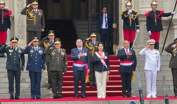 Keiko Fujimori es reconocida como jefa suprema de las Fuerzas Armadas y la PNP