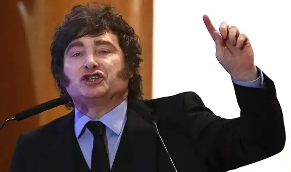 Milei modifica la Ley de Migraciones para prohibir el ingreso de extranjeros que expresen mensajes de odio contra Argentina