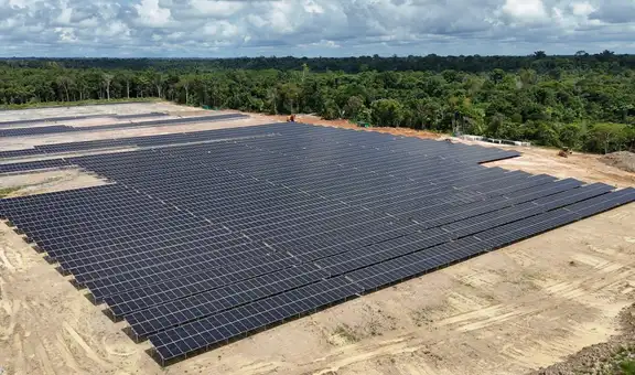 Electro Oriente impulsa energía limpia y confiable en las fronteras de Loreto