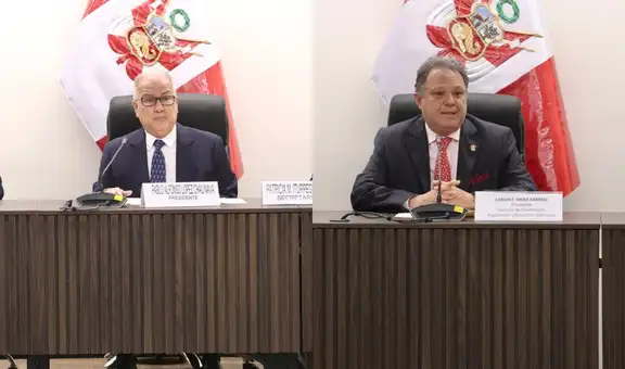 Carlos Mesías presidirá la Comisión de Constitución y Alfonso López Chau, la de Economía en el Senado