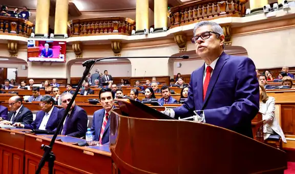 Luis Galarreta y sus ministros exponen ante diputados propuestas sin explicar cómo las concretarán