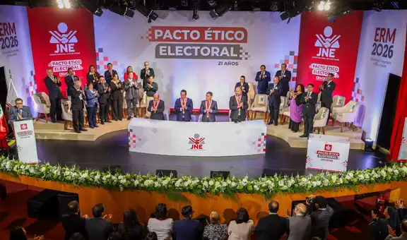 Candidatos a la alcaldía de Lima firman Pacto Ético Electoral: solo 19 postulantes asistieron al evento