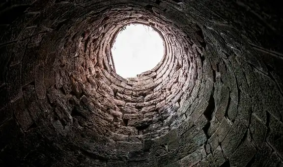 Arqueólogos examinaron un pozo de 2.500 años de antigüedad y encontraron restos de una civilización perdida