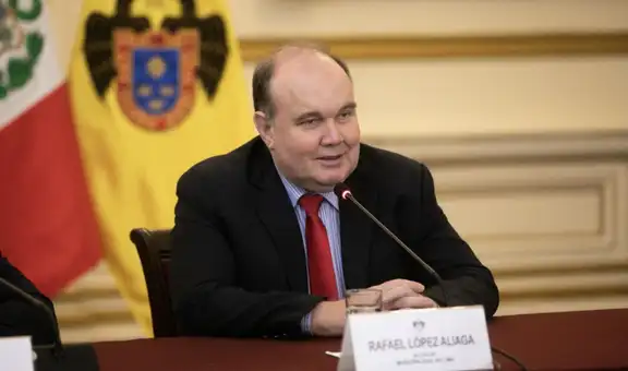 Presentan dos solicitudes para excluir candidatura de López Aliaga: JEE da plazo de un día para contestar