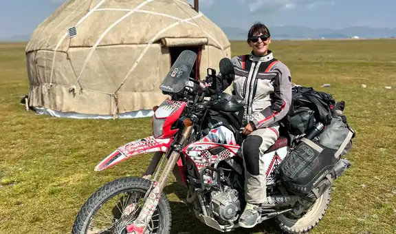A sus 35 años, dejó atrás su trabajo con una princesa saudí y se arriesgó a recorrer más de 40.000 km en moto entre Asia y Sudamérica