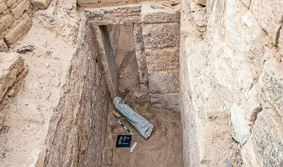 La colosal “puerta al más allá” hallada en Egipto que perteneció a un príncipe ignorado por la historia: construida hace 4.400 años