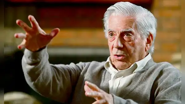 Mario Vargas Llosa asedia a el Ulises en la FIL LIMA