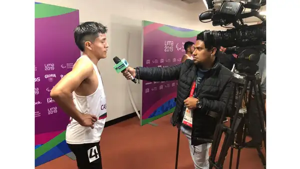 Conoce a Pavel Canales, el reportero con discapacidad que cubre los Parapanamericanos 2019 [VIDEO]