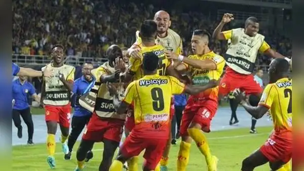 ¡Histórico! Pereira vence a Medellín en penales y gana el primer título de su historia