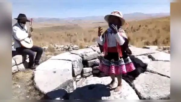 Niños que bailan y cantan en quechua cautivan a cientos en las redes sociales [VIDEO]