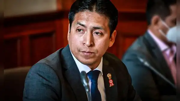 Freddy Díaz: Congreso blindó a parlamentario denunciado por violación