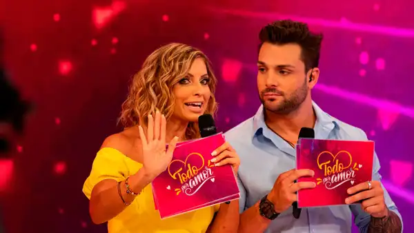 “Su felicidad era estar en el extranjero”, la confesión de Karina Rivera sobre Orlando Fundichely