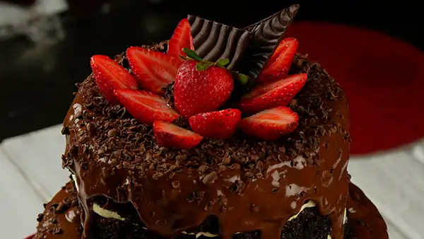 Torta húmeda de chocolate [Receta y Video]