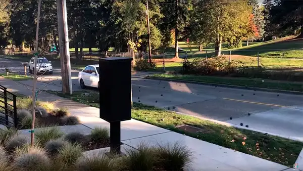 Facebook: Extraño suceso sorprende a traseuntes y miles se asombran con video