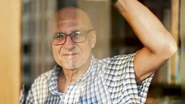 Antonio Zapata: “Hubo cólera y no se arregló nada. Hay coronavirus y la sanidad pública sigue igual”
