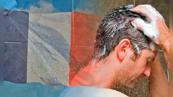 ¿Por qué se dice que los franceses no se bañan y cuál es su rutina de higiene personal?