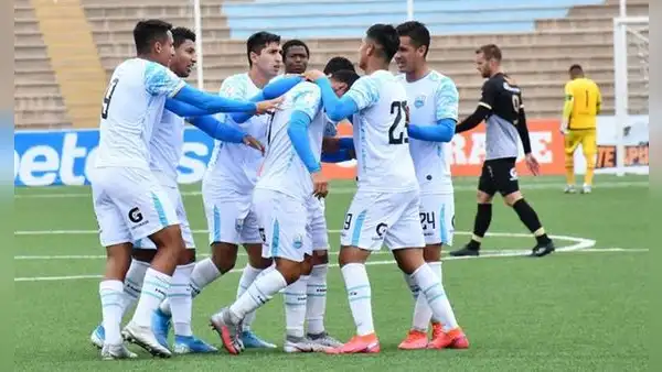 Deportivo Llacuabamba cayó goleado 6-0 ante Melgar y descendió a Segunda