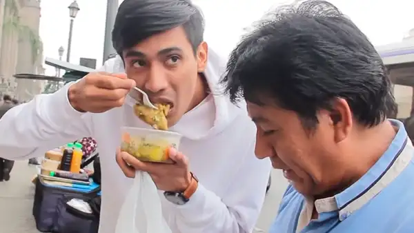 YouTube viral: Económico almuerzo de S/2.00 emociona a miles de peruanos [VIDEO]