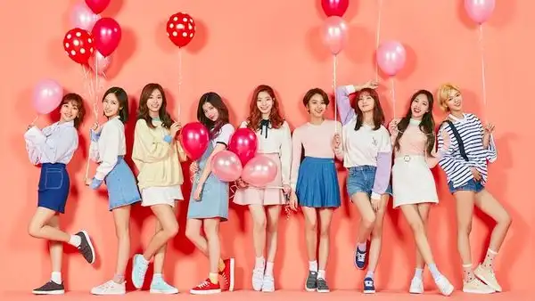 TWICE es elegido el mejor grupo de chicas Kpop de la década