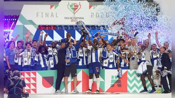Porto venció 2-1 al Benfica y se proclamó campeón de la Copa de Portugal 2020