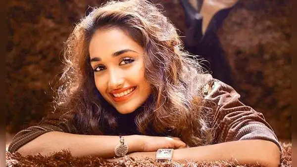 Bollywood: 4 misteriosas muertes declaradas como suicidio [VIDEO] 