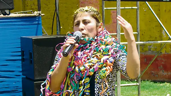 Electa congresista de Puno espera impulsar reformas