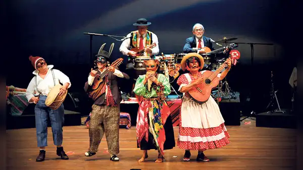 “Los músicos ambulantes, nos enseñó más del país”