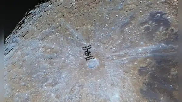 Fotógrafo capta una extraordinaria imagen de la Estación Espacial Internacional cruzando la Luna