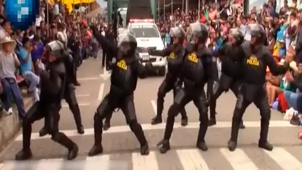 Facebook: policías bailan al ritmo de "Scooby Doo PaPa" [VIDEO]