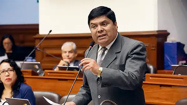 Ahora buscan ley para regular cárcel efectiva a periodistas